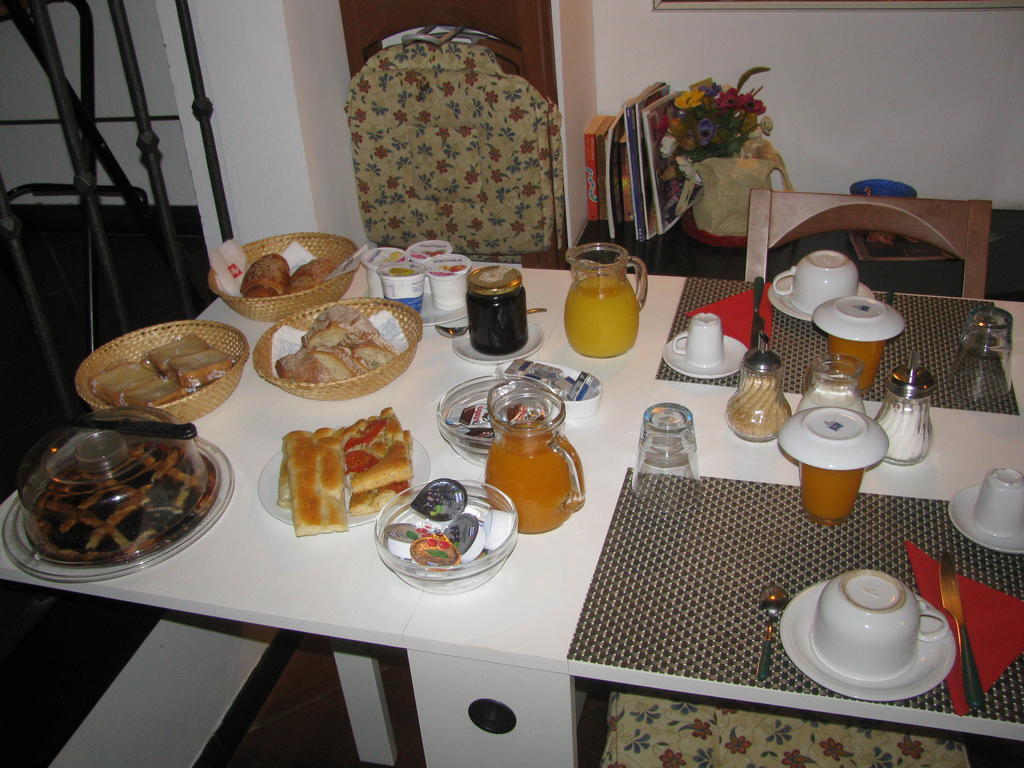 Affittacamere Bed And Breakfast San Lorenzo Genova Eksteriør billede