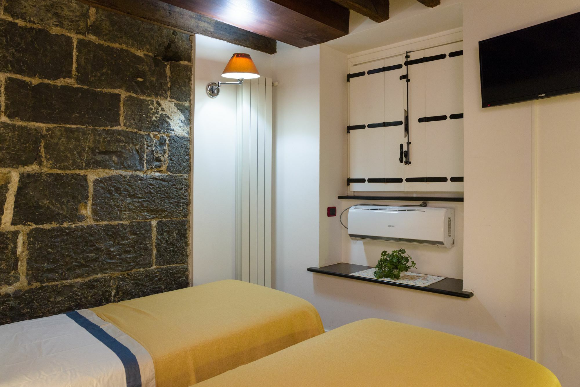 Affittacamere Bed And Breakfast San Lorenzo Genova Eksteriør billede